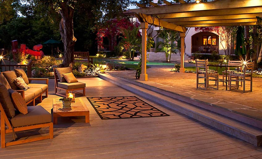 outdoor decking services in Dubai